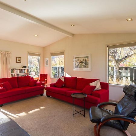 Brow Peak View - Arrowtown Holiday Home エクステリア 写真